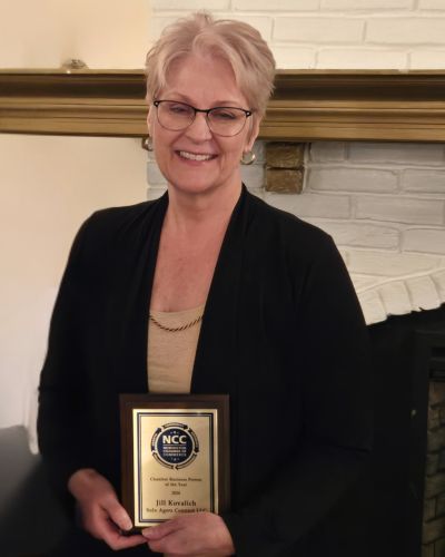 Jill Kovalich with Chamber award